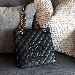 ❣️SOLD❣️ CHANEL Petite Small Tote Black PST